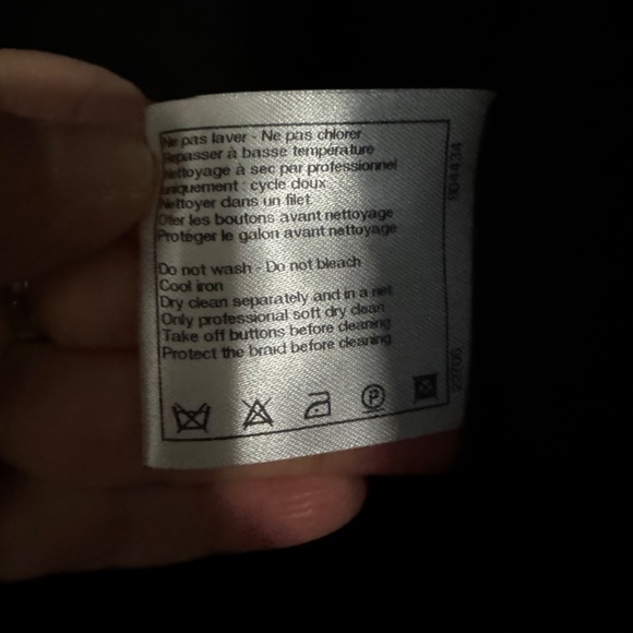 Cha new condition 13A long jacket size 40 FR - Picture 5 of 8